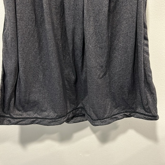 Lululemon Athletica Tank Size 8 - Picture 3 of 4